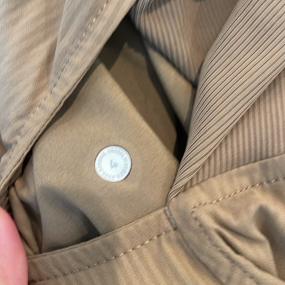Lululemon jacket - Picture 5 of 7